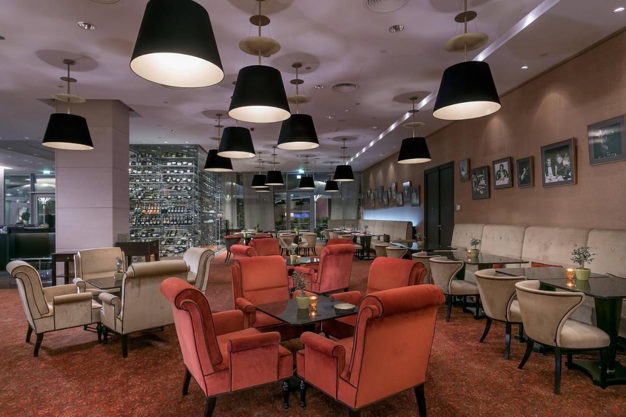 Grand Hotel River Park, A Luxury Collection Hotel, Bratislava Eksteriør billede The restaurant